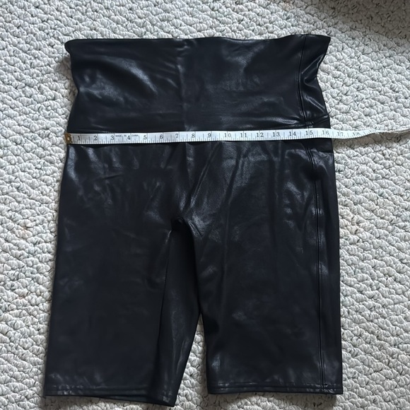 SPANX Black Bike Shorts - Picture 6 of 6